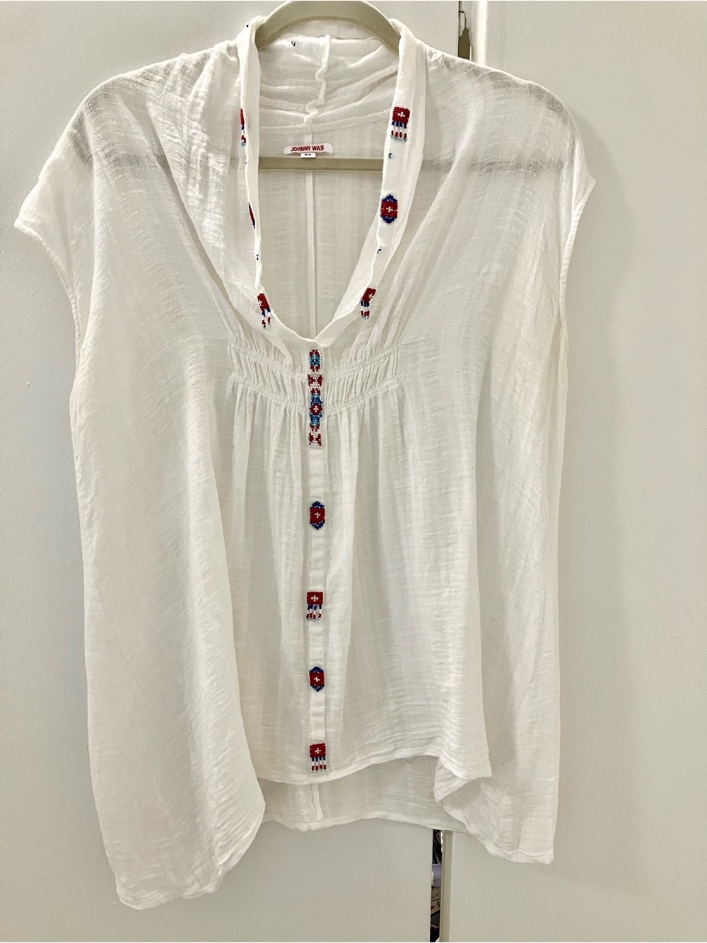 Johnny Was White Thin Gauze Cotton Sleeveless Top Blouse Navajo Beading Sz XS
